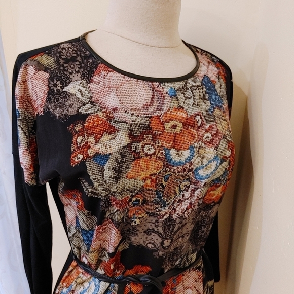 Gorgeous Tristan Stretch Knee‎ High dress size XS - Picture 3 of 10